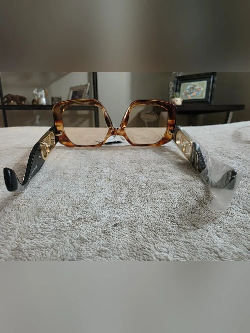 Fashion Women's Brown Tortoiseshell Square Sunglasses